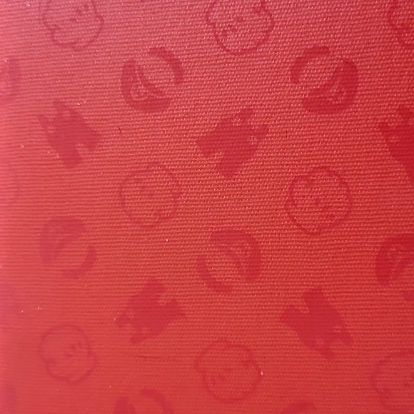 Nintendo Switch Mario Case! - Picture 9 of 10